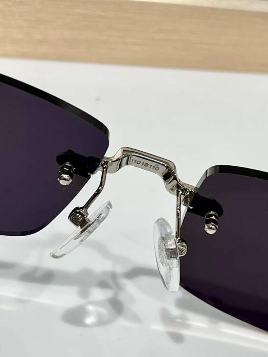 Picture of Chrome Hearts Sunglasses _SKUfw69656776fw